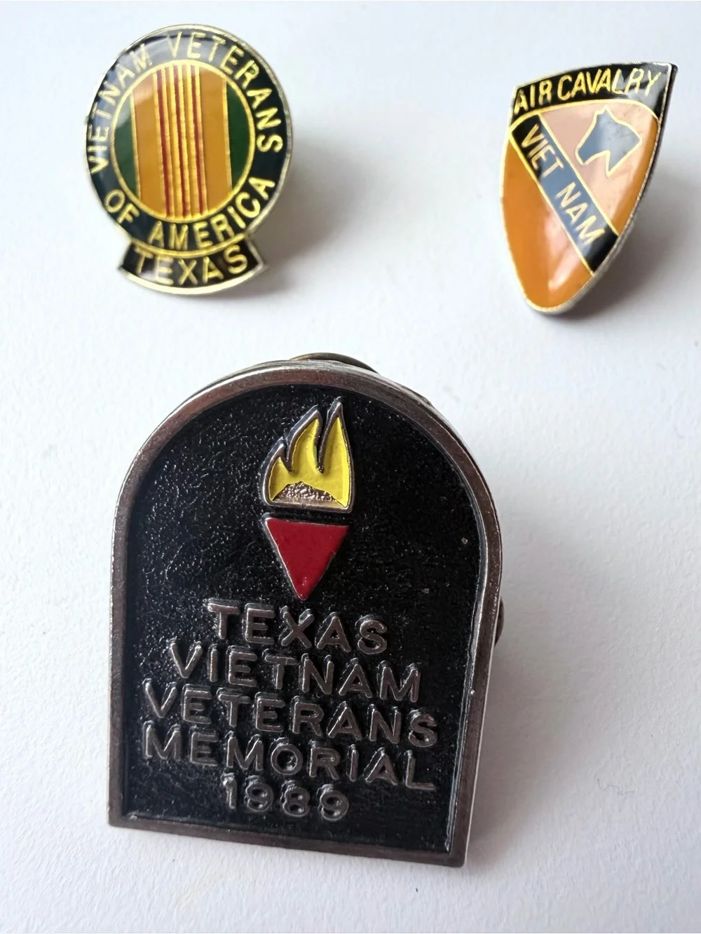 Vintage 3 Military Lapel Pins Vietnam Nam War Texas Veterans Memorial Hat Vest